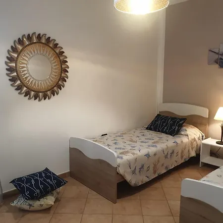 Elegante E Solare In Pieno Centro E Da Tutto